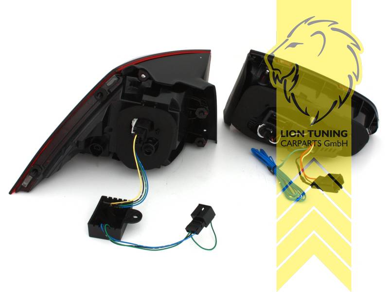Liontuning - Tuningartikel für Ihr Auto  Lion Tuning Carparts GmbH LED  Rückleuchten VW Golf 7 rot weiss
